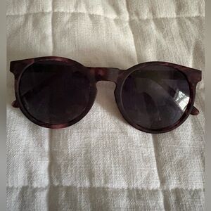 Goodr Round Tortoiseshell Sunglasses - Dark Lenses